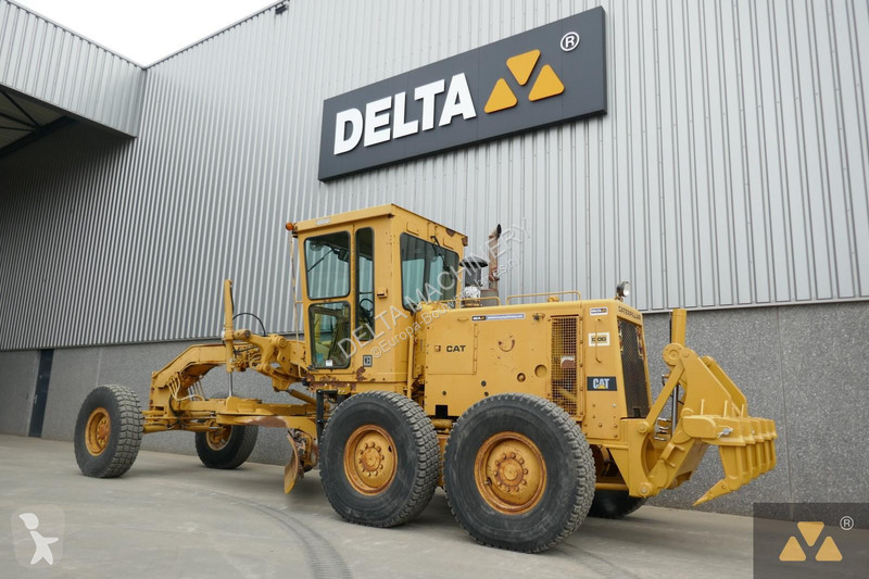 Grejdr Caterpillar