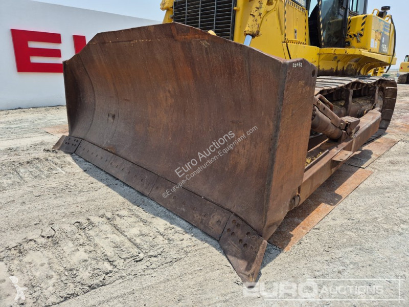 ممهدة طرق Komatsu D155A-6