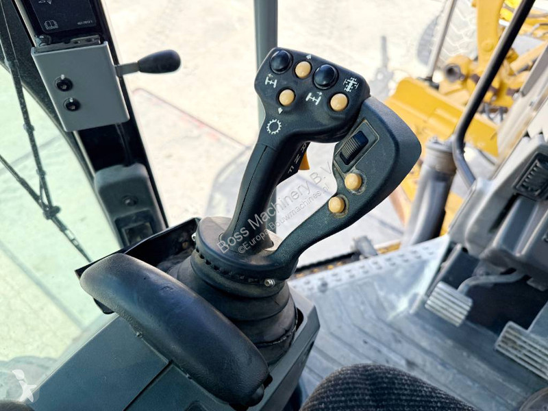 ممهدة طرق Caterpillar 3 - Pushblock / Ripper /...