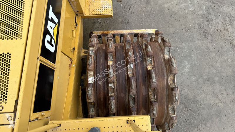 Grejder Caterpillar 825C