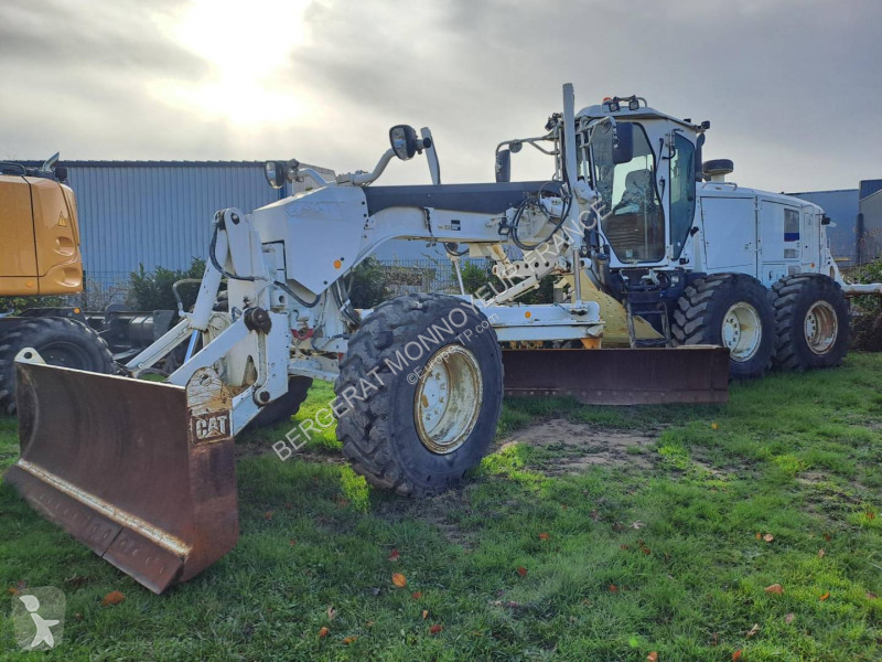 Grejder Caterpillar 12M3