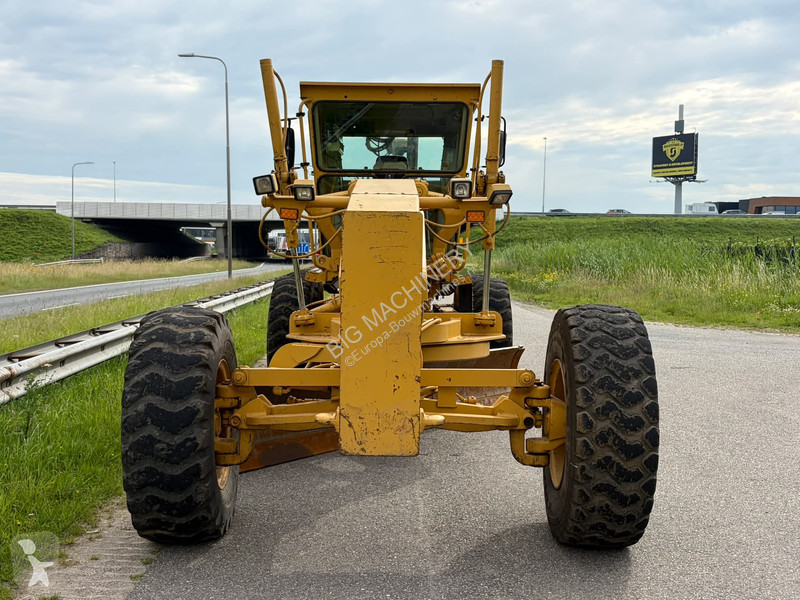 Grejder Caterpillar
