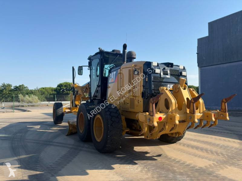 Grejdr Caterpillar 140M3