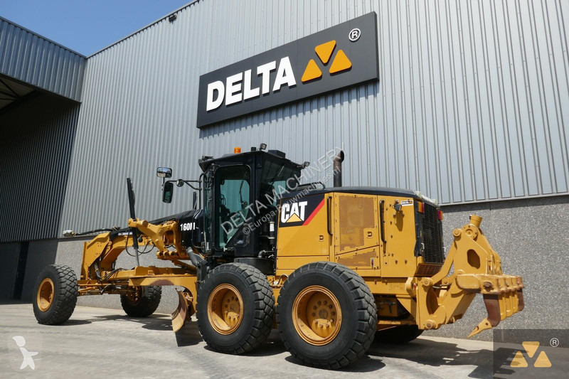 Grejder Caterpillar 160M