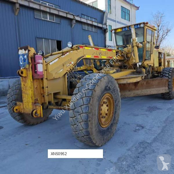 Grejder Caterpillar 16G