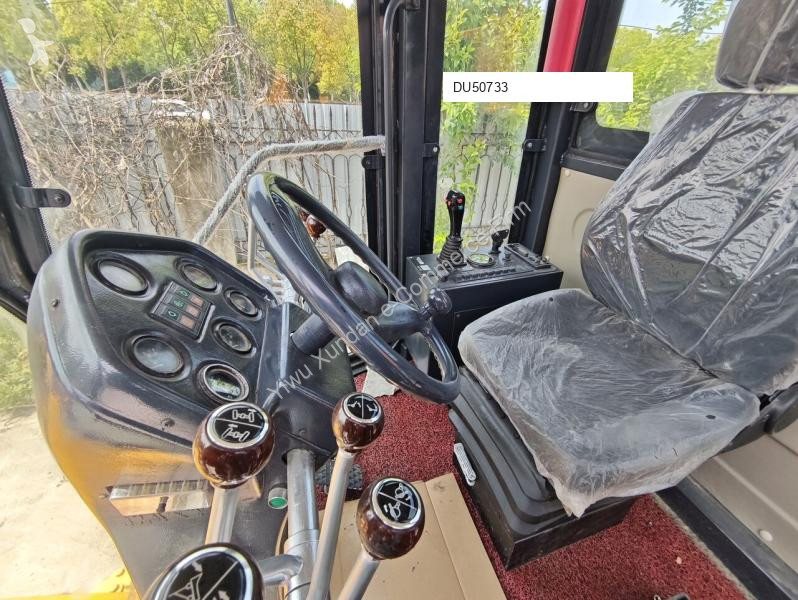 Grejder XCMG GR1803