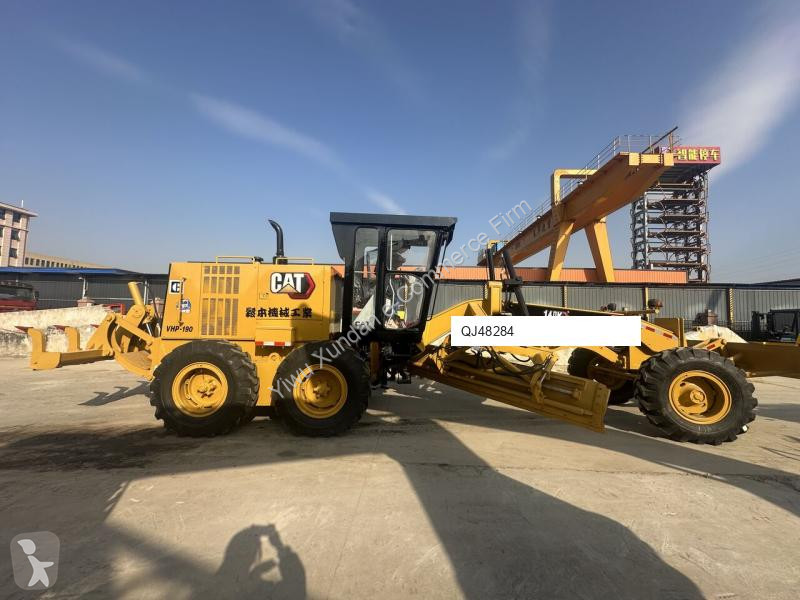 ممهدة طرق Caterpillar 140K