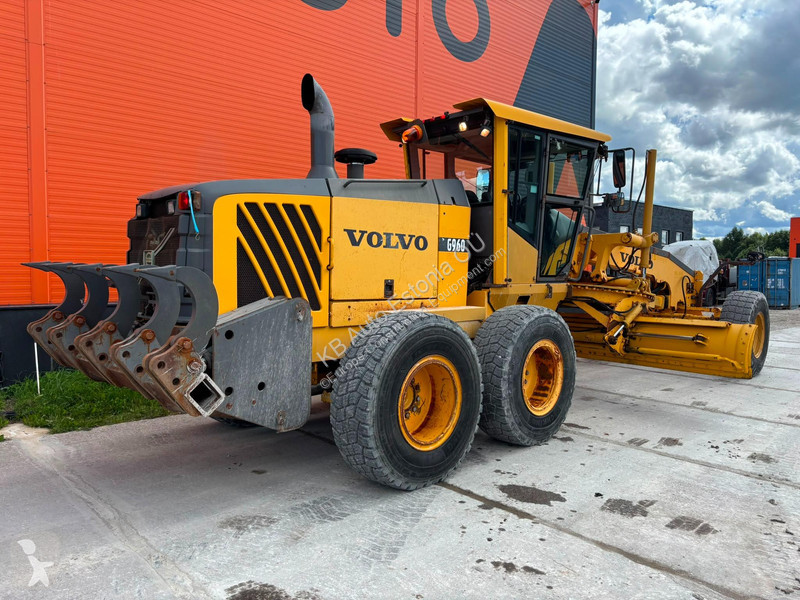 Niveladora Volvo AC / RIPPER / CE !