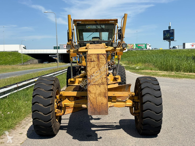 Caterpillar  grader