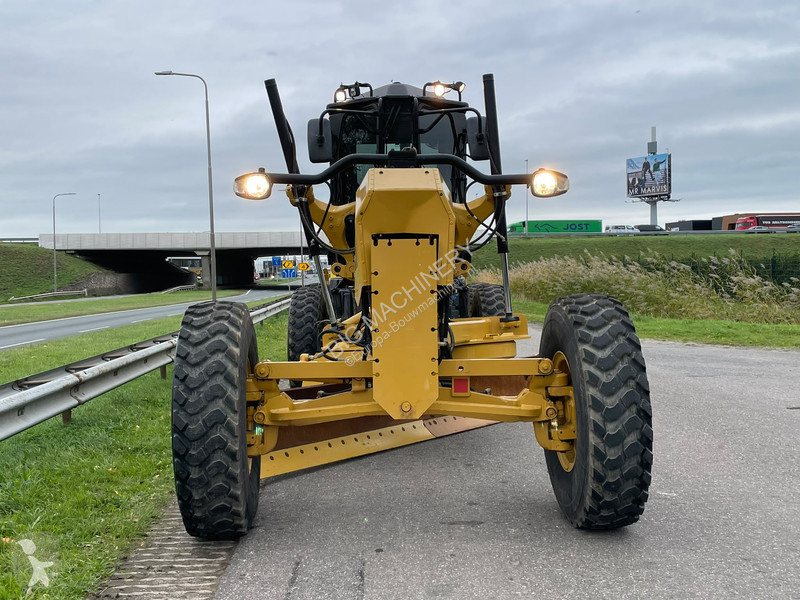 Grader Caterpillar 140 15A