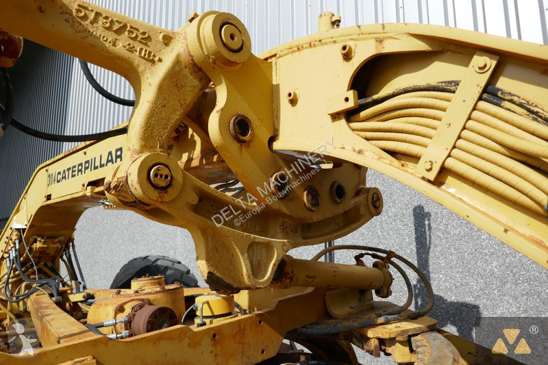 Grader Caterpillar