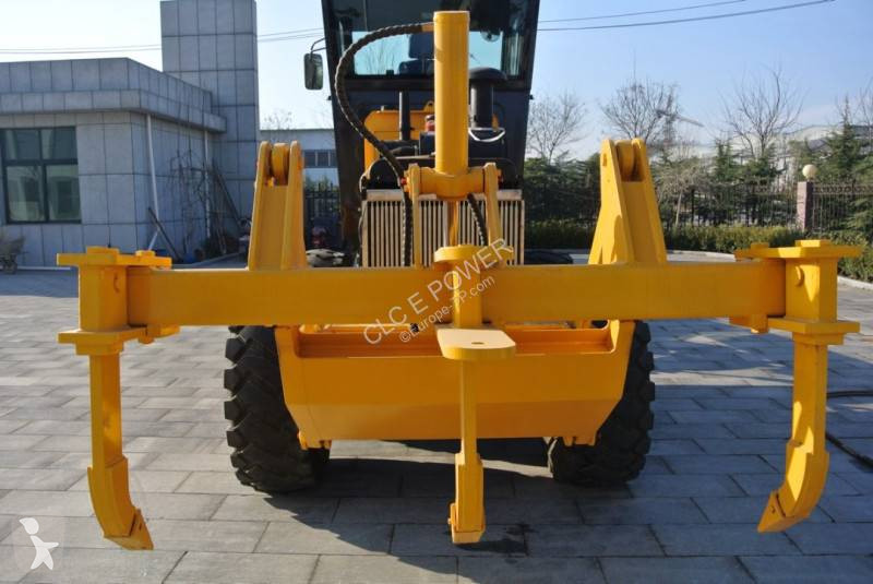 Niveladora CLC CLC G 130