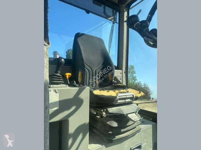 Planeringshøvl New Holland F106.6A 6X6 MACHINE...