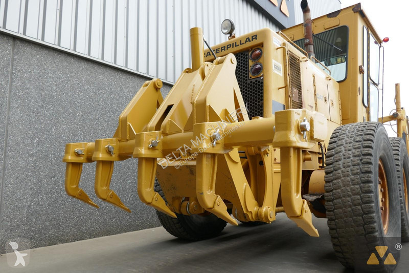 Grejdr Caterpillar