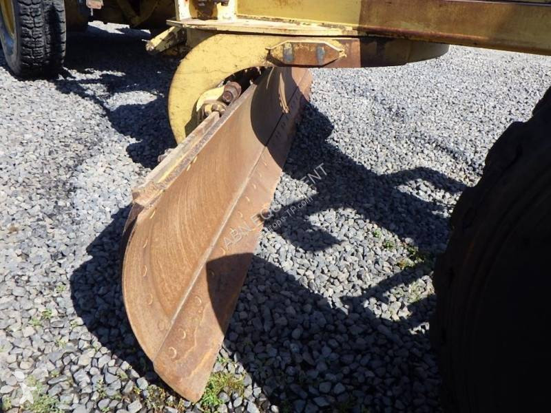 Grader Caterpillar