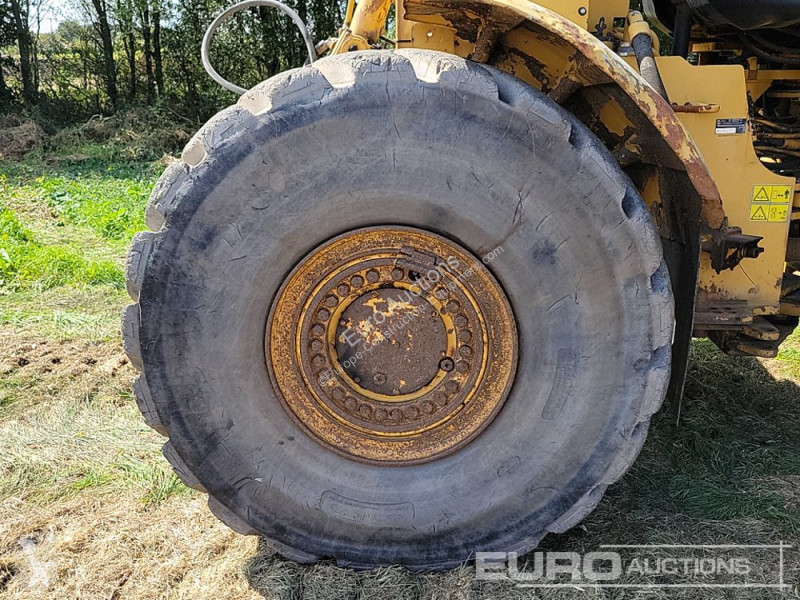 Grader Caterpillar