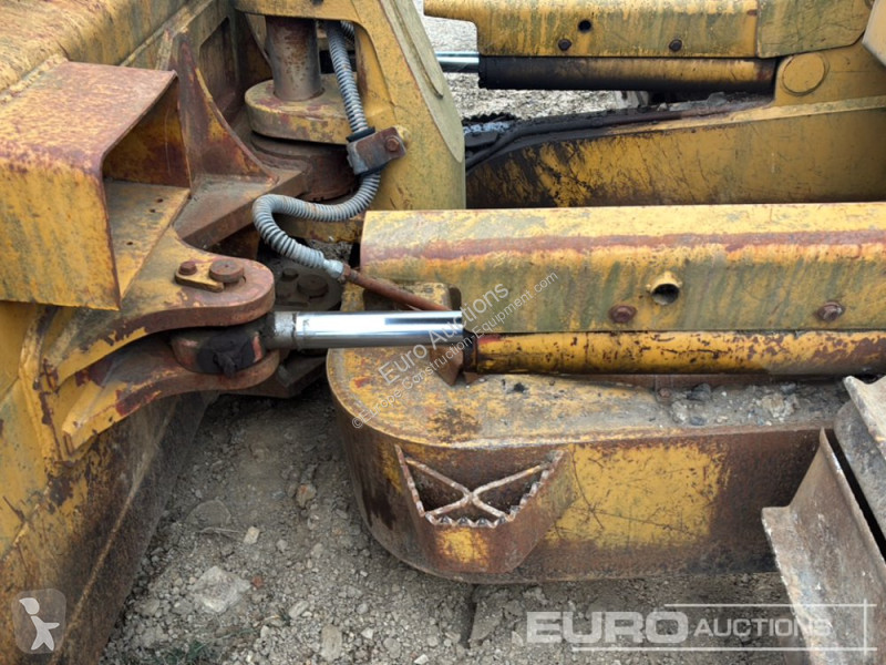 Grader Caterpillar D6N