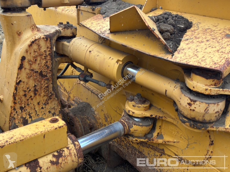 Grader Komatsu -24