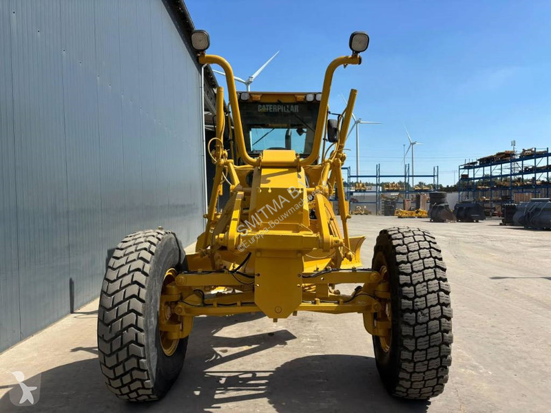 Grejder Caterpillar