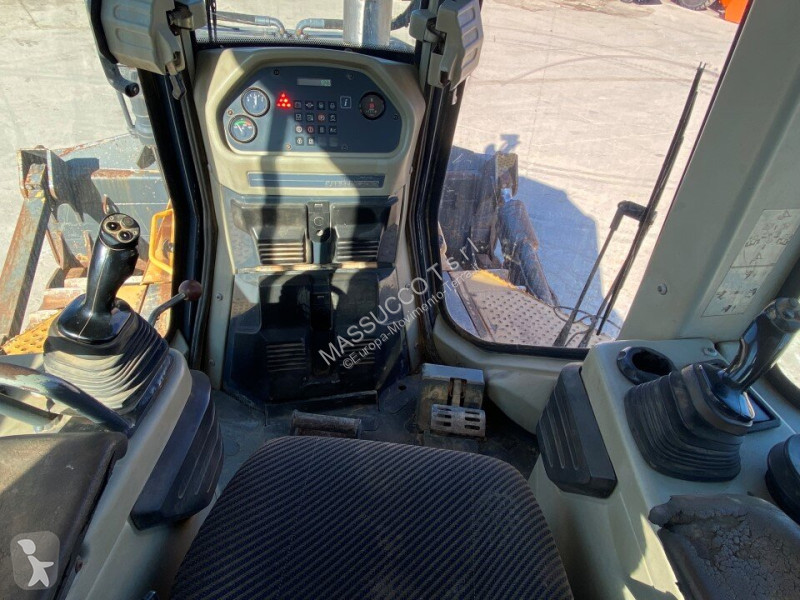 ممهدة طرق Liebherr 754