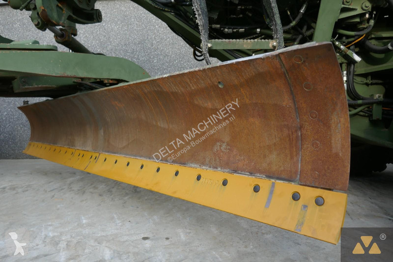 Niveladora Caterpillar Ex-army