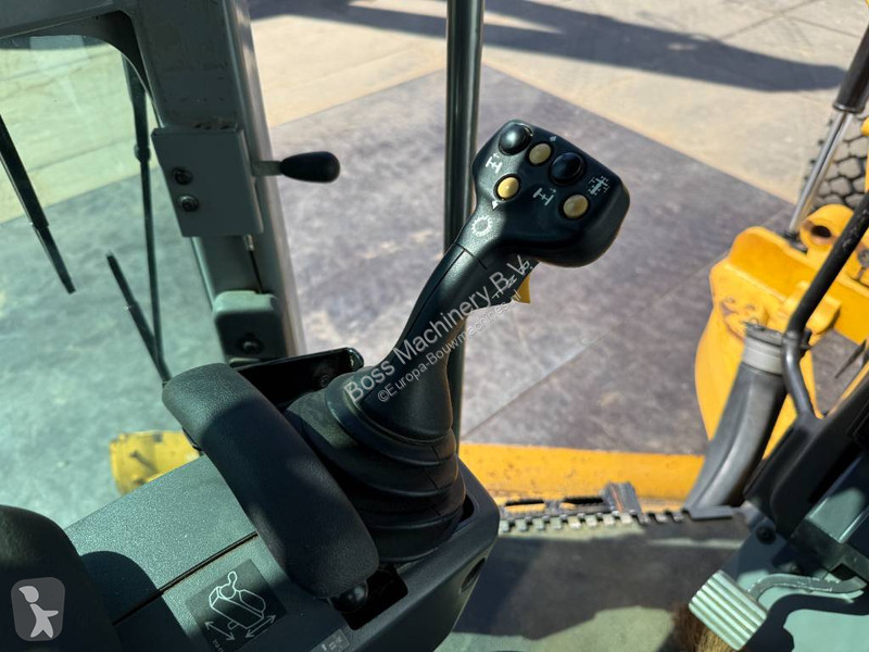 Grejder Caterpillar 160M AWD - 3 Tine Ripper /...