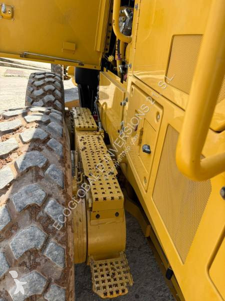 Grejder Caterpillar 12M3 AWD