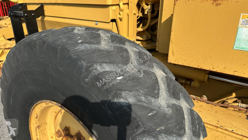 ممهدة طرق Caterpillar 12H 6X4