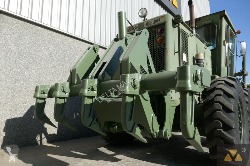 Грейдер Caterpillar Ex-army