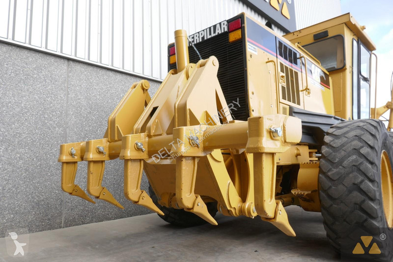 Niveladora Caterpillar