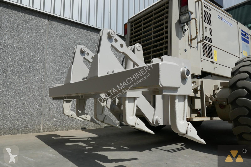Livellatrice Komatsu GD555-5 Ex-army