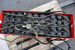 Piezas manutención 24 V 2 PzS 250 Ah otras piezas usada