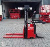 Apilador de conductor a pie e1534fh