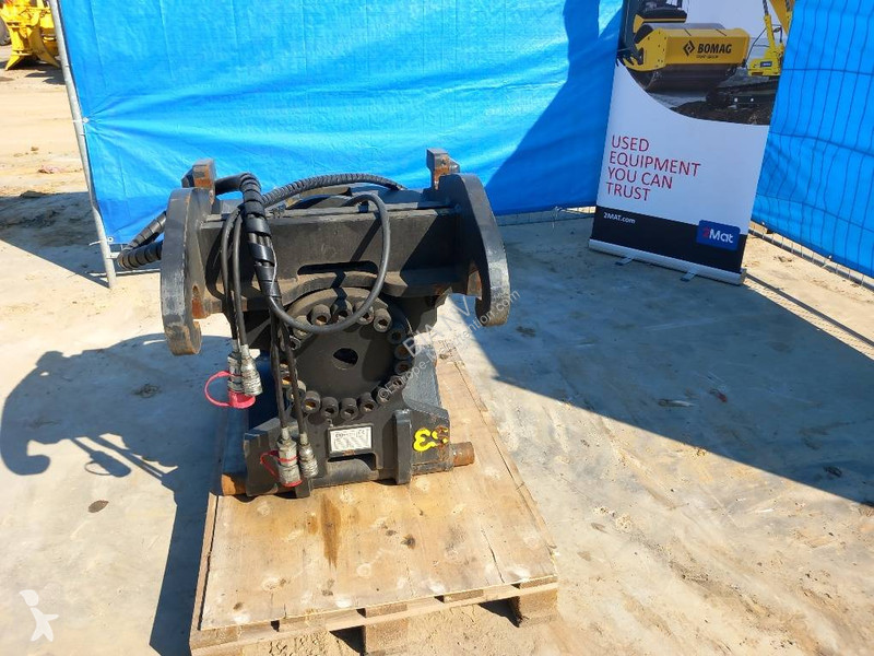قطع آلات المناولة Eurosteel Powertilt 300