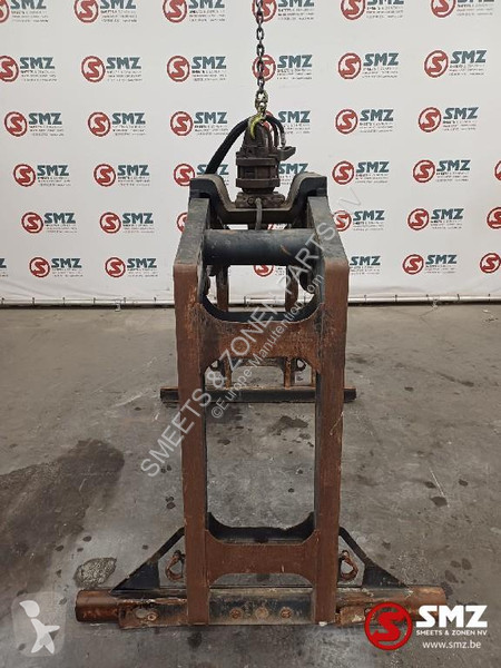 قطع آلات المناولة Occ Steenklem 3000kg SL331G