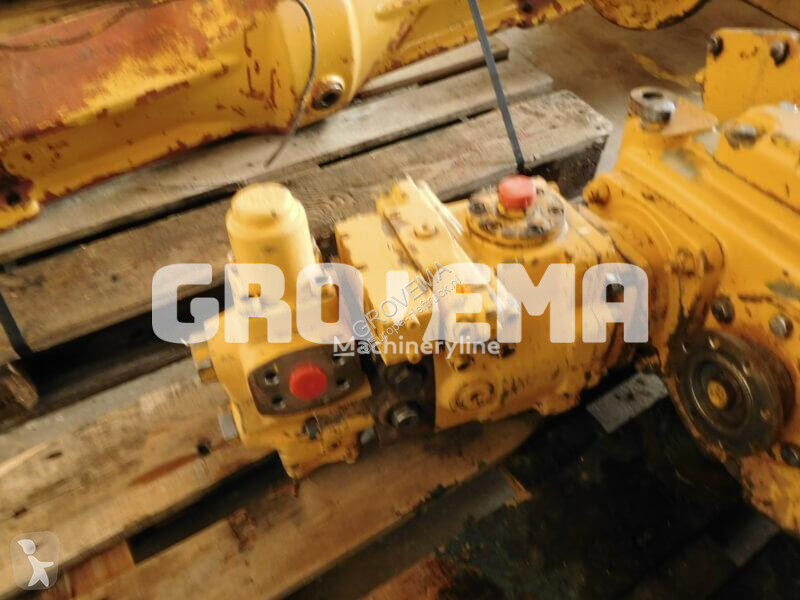 Pièces manutention Liebherr LMV090