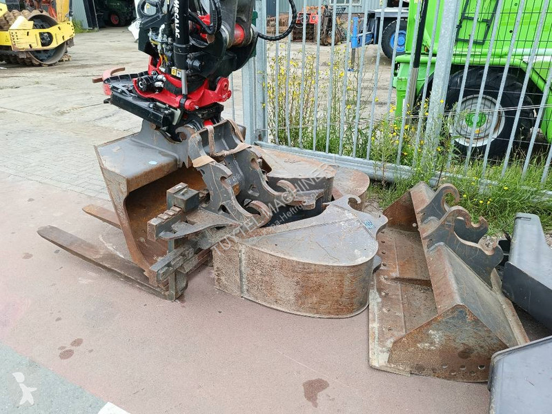 Delar hanteringsmaterial  r3 r8 MR50 mecalac...