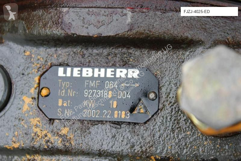 قطع آلات المناولة Liebherr Moteur hydraulique...