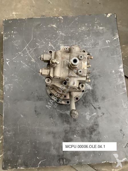 قطع آلات المناولة  Moteur hydraulique pour...