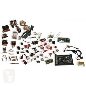 قطع آلات المناولة   pièces et accessoires pour...