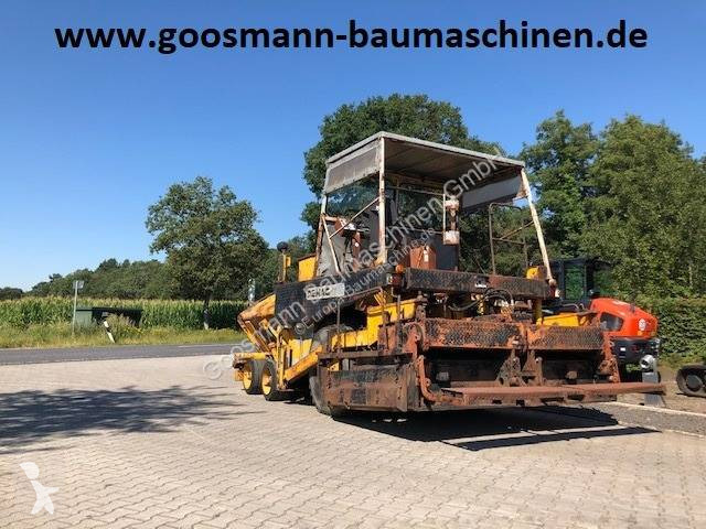 Lavori stradali Demag DF 10