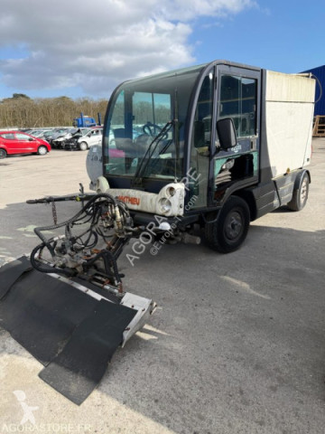 Tractor de equipajes