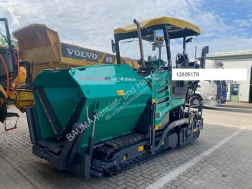 Wegenbouw asfaltafwerkmachine Vögele