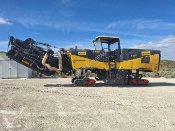 Raboteuse Bomag