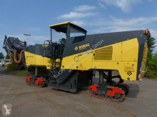 Obras de carretera Bomag BM 2000/75 usada