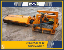 Obras de carretera Noremat SPRINTA 1600 *ACCIDENTE*DAMAGED*UNFALL* segadora de arcén accidentada