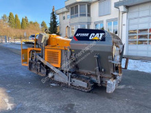 Echipamente pentru lucrari rutiere finisor asfalt Caterpillar BB621E