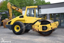 Obras de carretera Bomag BW 213 D-4 usada