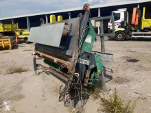 Echipamente pentru lucrari rutiere Secmair GRAV utilaj de împrăştiat pietriş second-hand