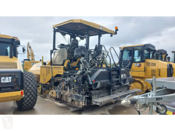 Obras de carretera Caterpillar AP655F